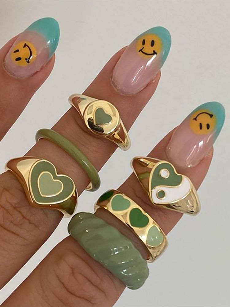 IPARAM Punk Colorful Green Resin Heart Rings Set for Women Fashion Heart Acrylic Chain Ring Wholesale Drip Oil Jewelry Gifts