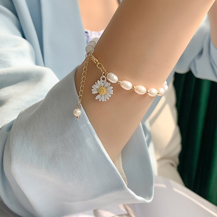 Korean Oval Pearl Opal Daisy Flower Bracelet For Women Etrendy New Jewelry Adjustable Simple Bracelets Gifts