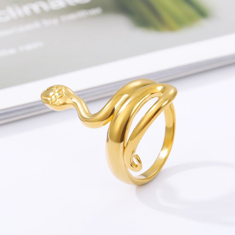 Neo-Gothic Snake Ring
