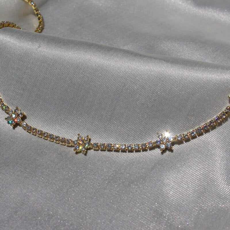 Stonefans Bling Gold Flower Crystal Choker Necklace Collar for Women Single Layer Layered Necklace Statment Wedding Jewelry