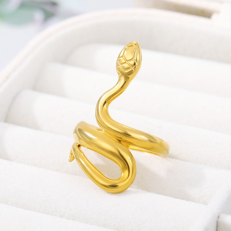 Neo-Gothic Snake Ring